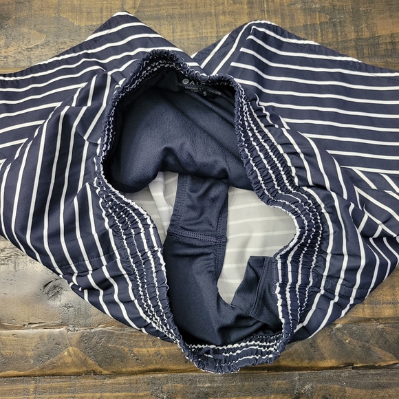 ATHLETA Racer Run Shorts | S - Picture 3 of 5